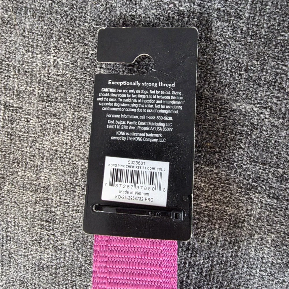 KONG Dog Harness & Chew Resistant Comfort Collar Large Pink PetSmart Set